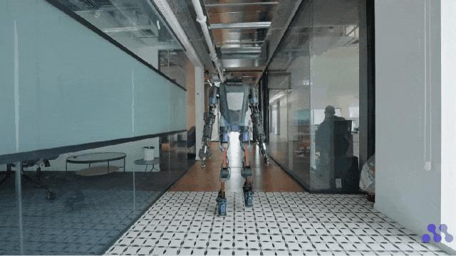 你好世界，LLM开启人形机器人新纪元